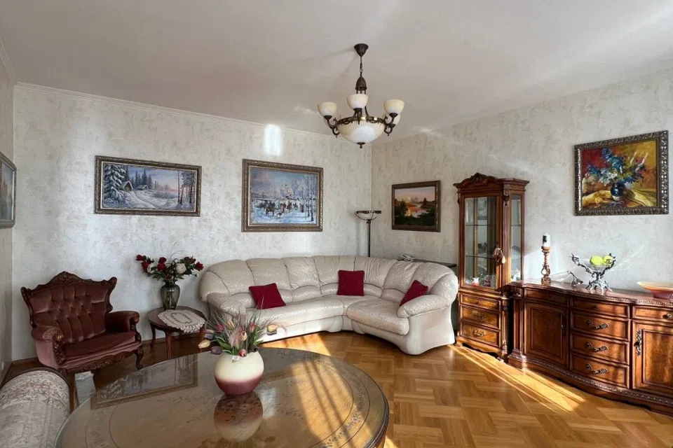 Продаётся 3-комнатная квартира, 72 м²