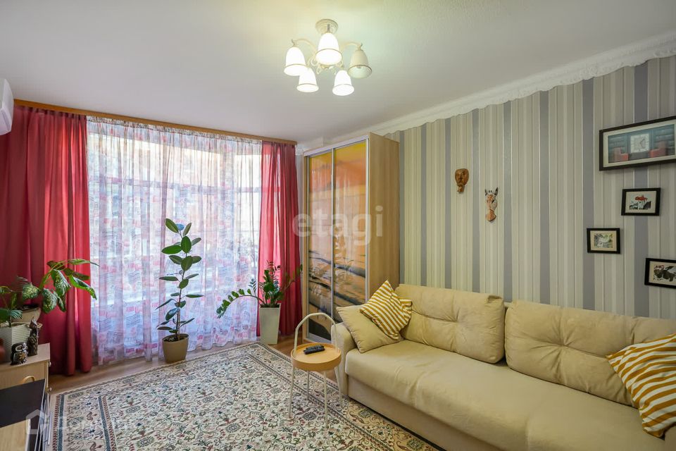 Продаётся 1-комнатная квартира, 37.5 м²