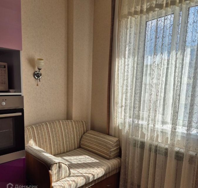 Продаётся 1-комнатная квартира, 46.3 м²