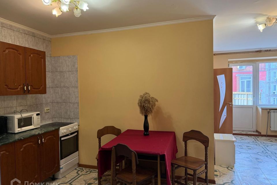 Сдаётся 2-комнатная квартира, 48.3 м²