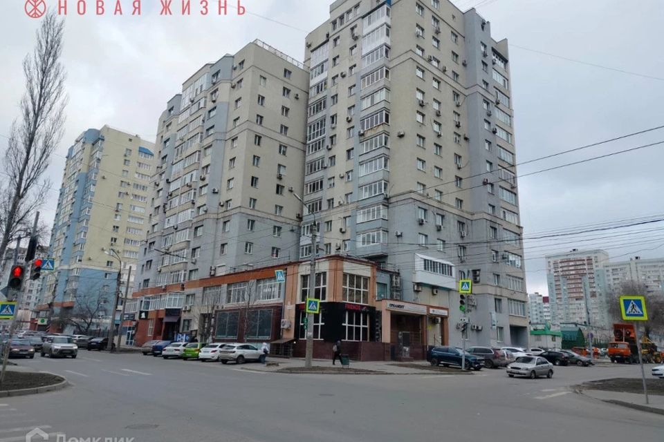 Продаётся 1-комнатная квартира, 61 м²