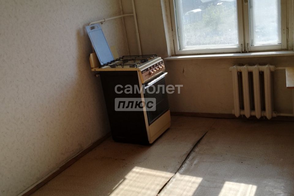 Продаётся 3-комнатная квартира, 63.5 м²