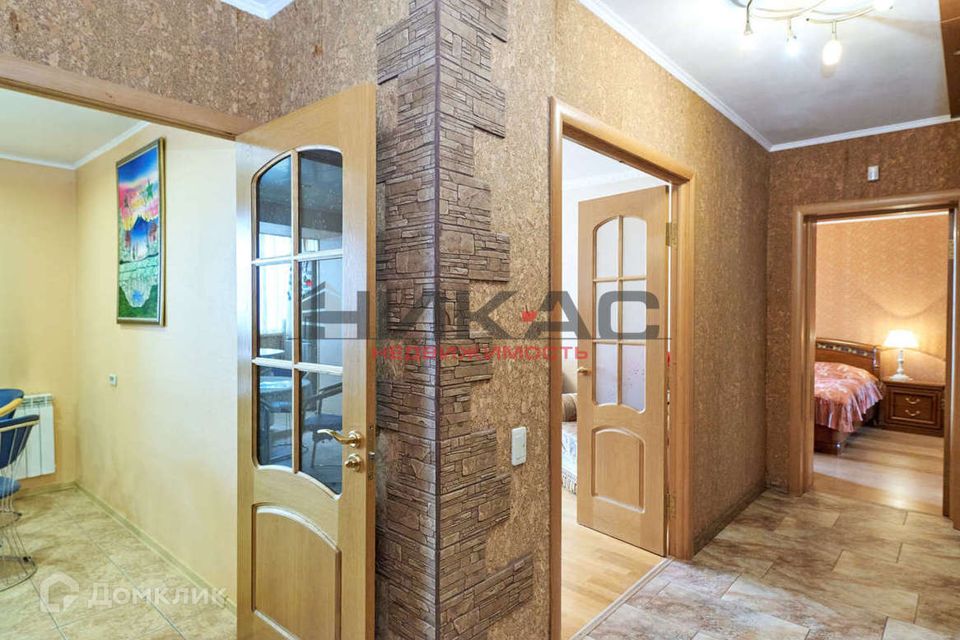 Продаётся 2-комнатная квартира, 57.4 м²