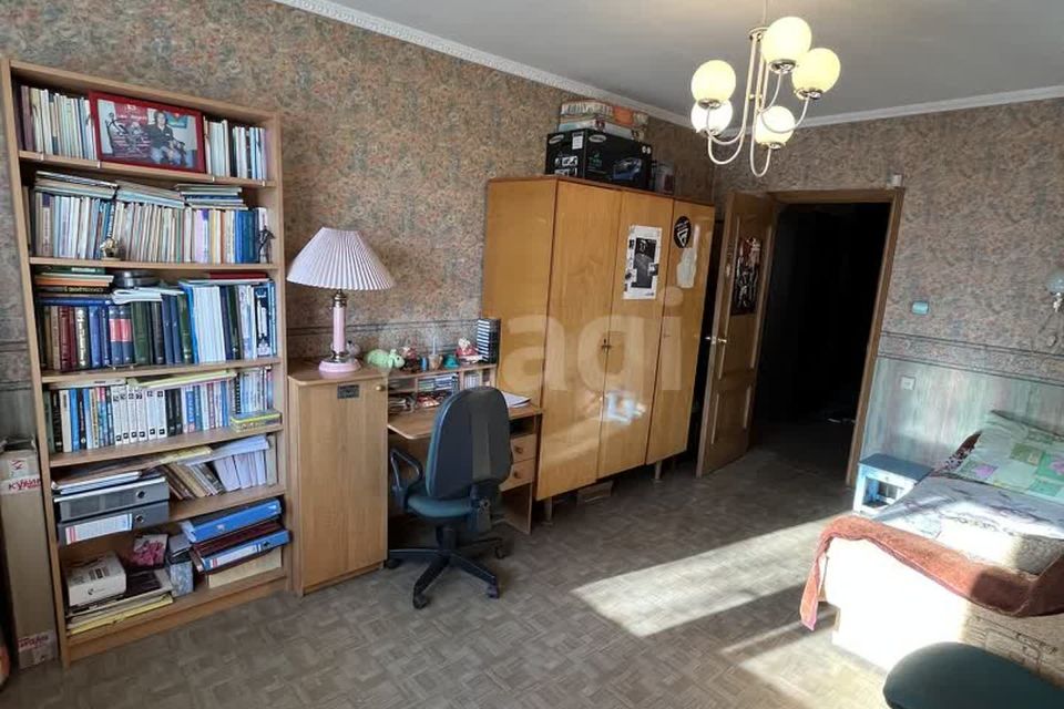 Продаётся 4-комнатная квартира, 85.6 м²