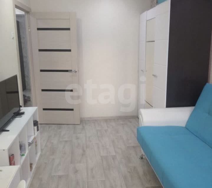 Продаётся 3-комнатная квартира, 57.6 м²