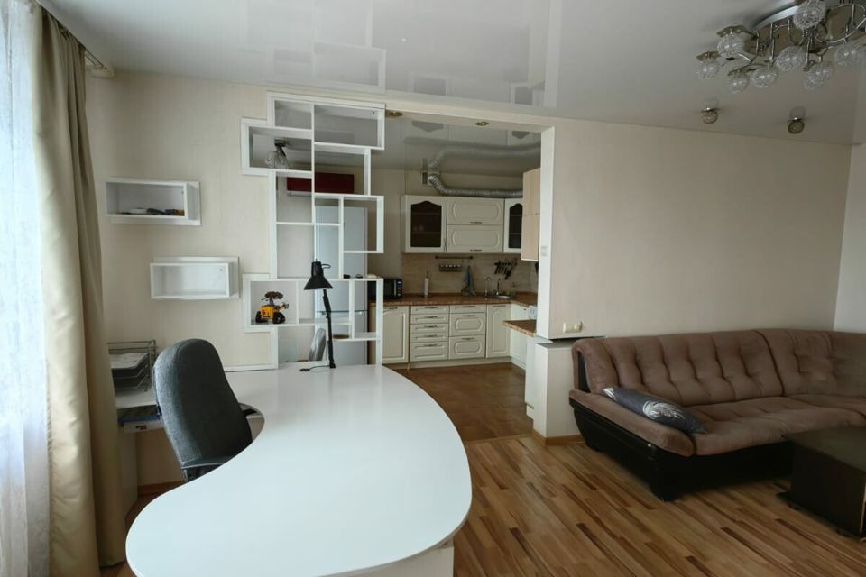 Сдаётся 2-комнатная квартира, 60.2 м²