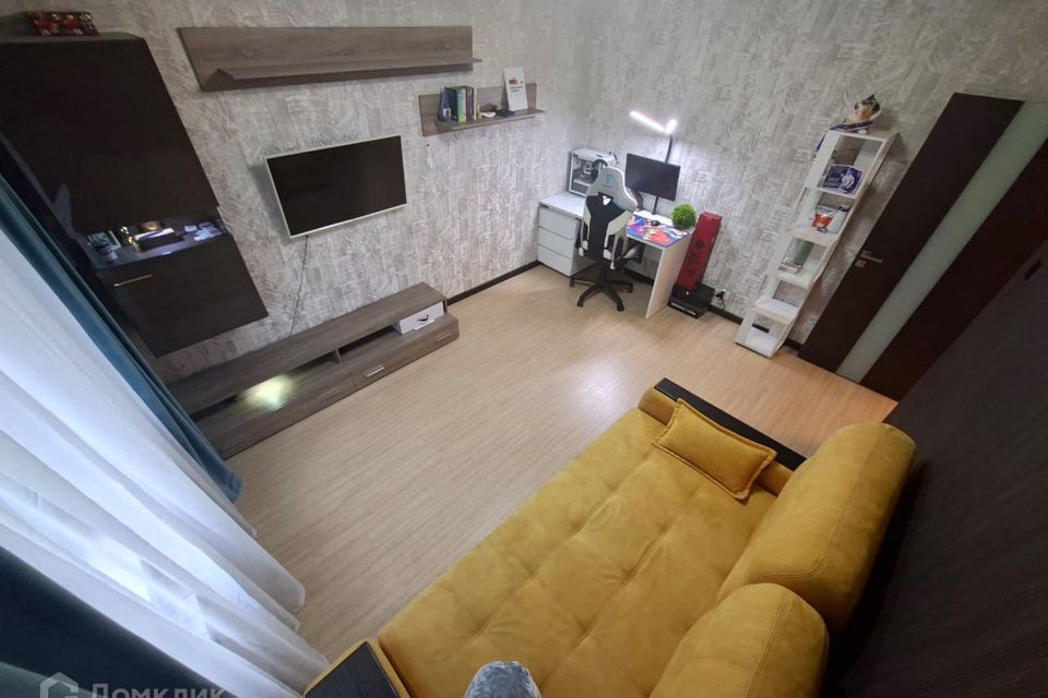 Продаётся 3-комнатная квартира, 73.8 м²