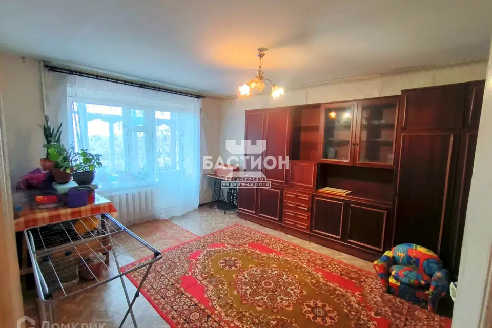 Продаётся 3-комнатная квартира, 53.3 м²