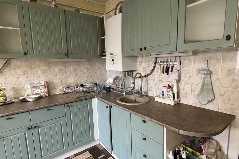 Продаётся 4-комнатная квартира, 93.8 м²