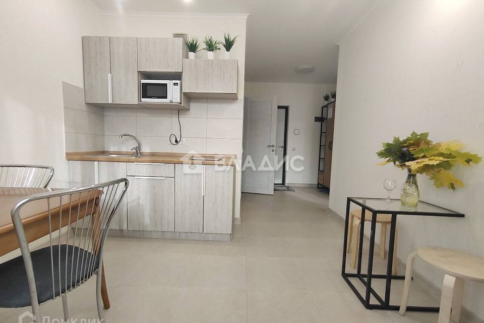 Продаётся 1-комнатная квартира, 37.9 м²