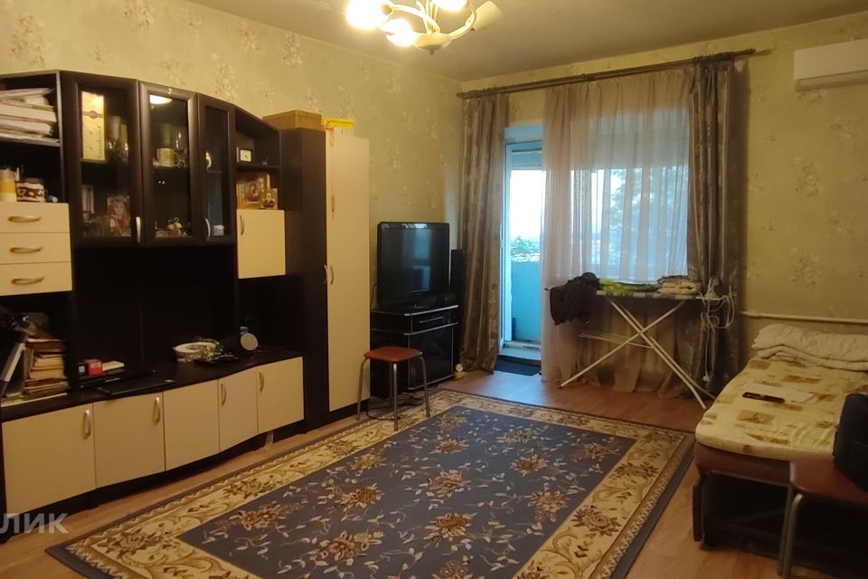 Продаётся 1-комнатная квартира, 36.8 м²