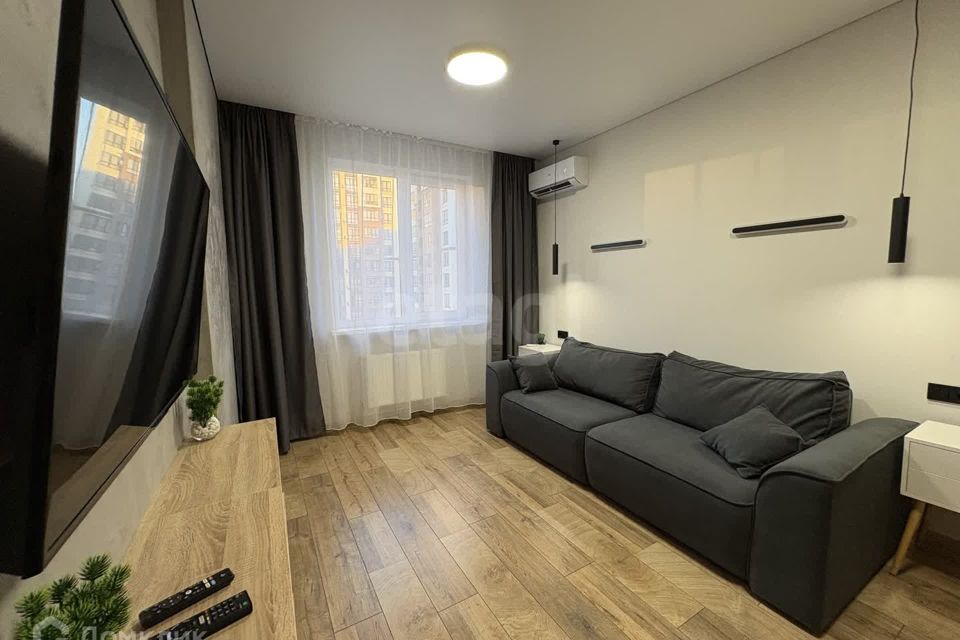 Продаётся 1-комнатная квартира, 38 м²