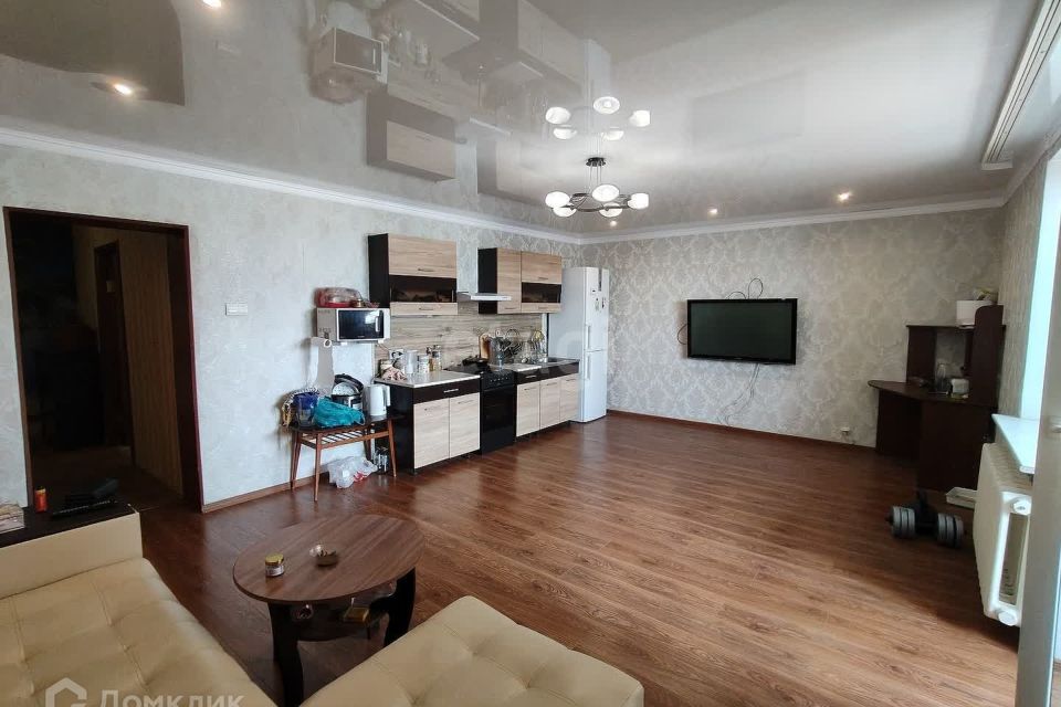 Сдаётся 2-комнатная квартира, 59.4 м²