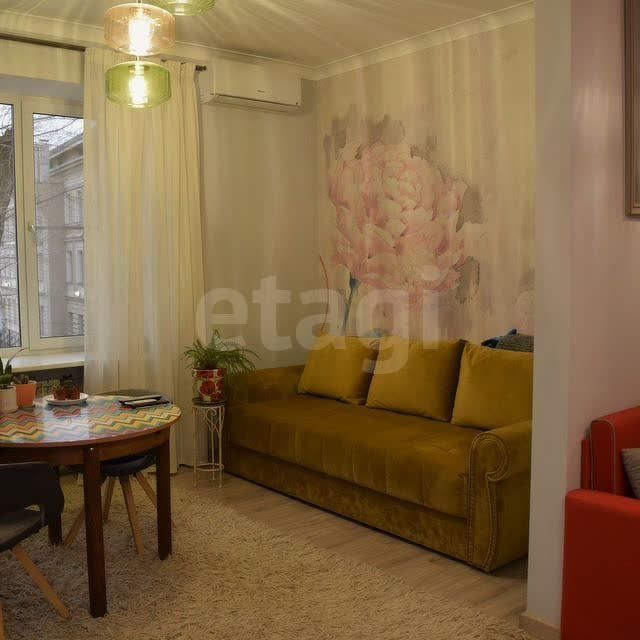 Продаётся 2-комнатная квартира, 64.5 м²