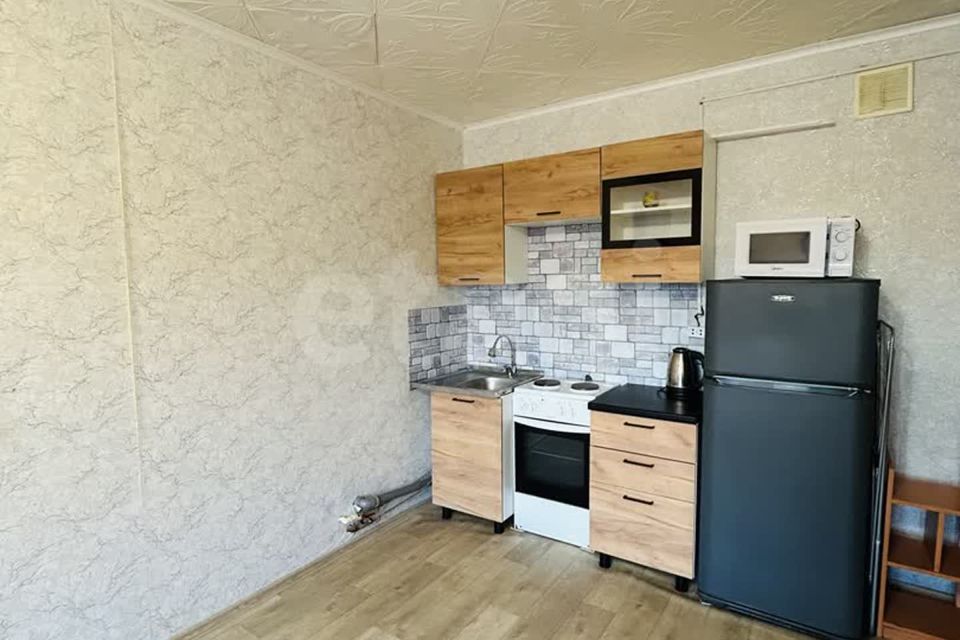 Продаётся комната в 1-комн. квартире, 18.2 м²