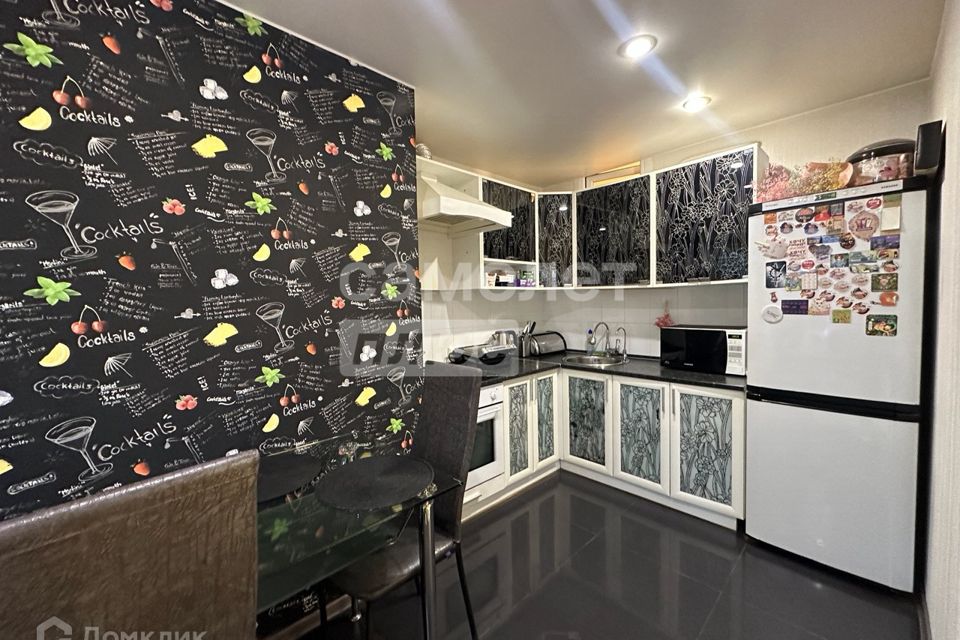 Продаётся 1-комнатная квартира, 36.7 м²