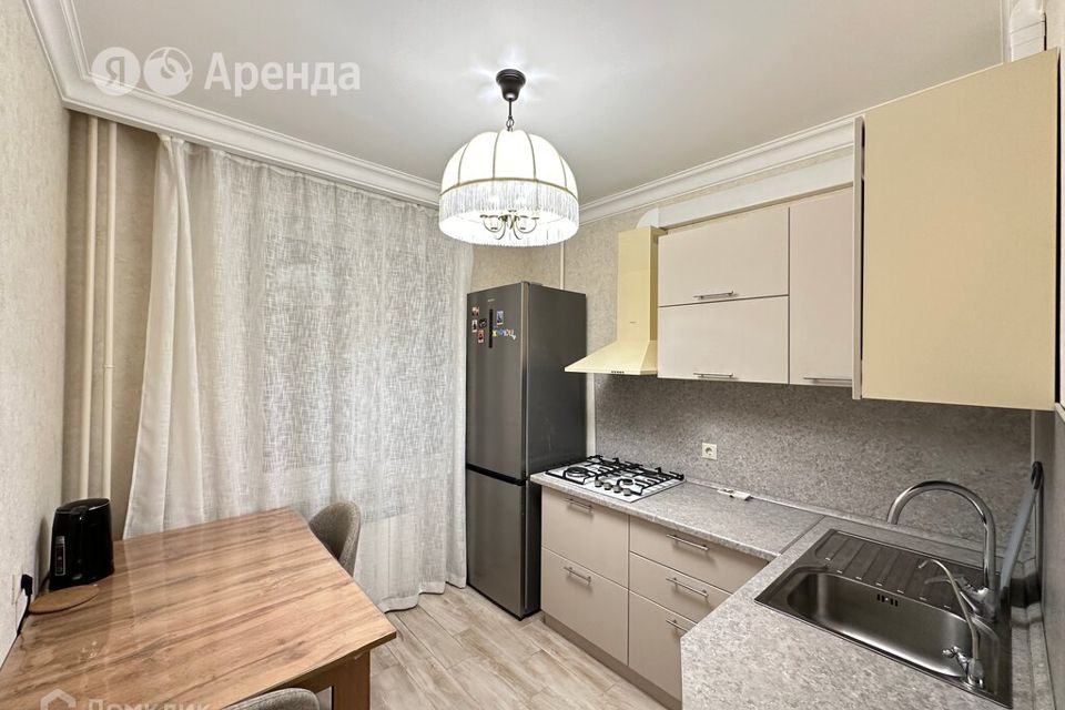 Сдаётся 2-комнатная квартира, 46 м²