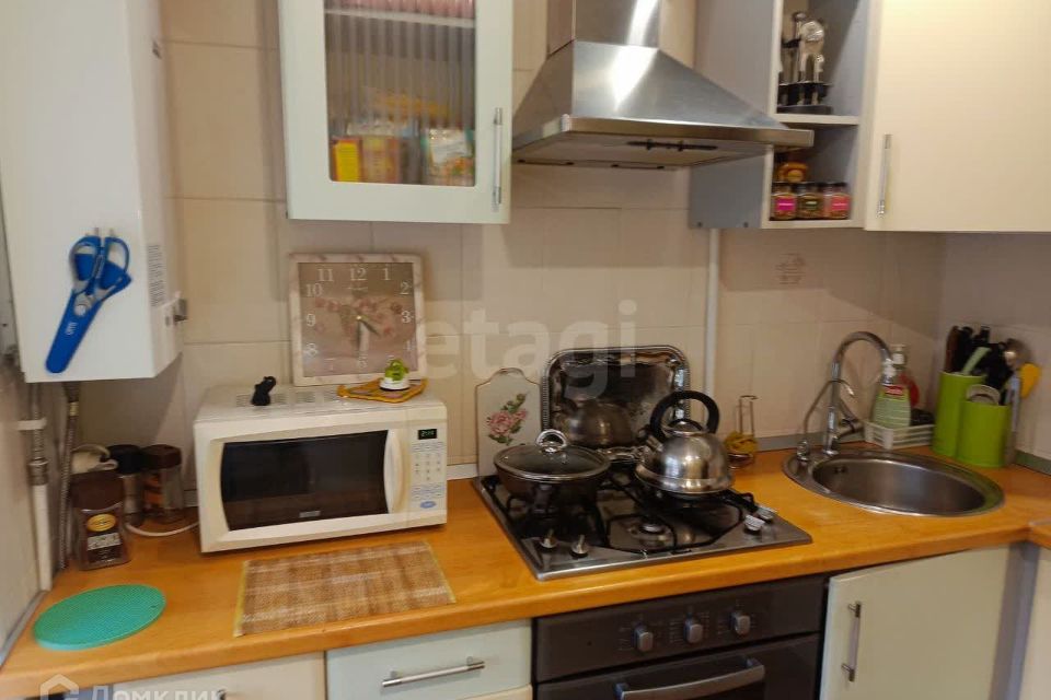 Продаётся 2-комнатная квартира, 42.8 м²