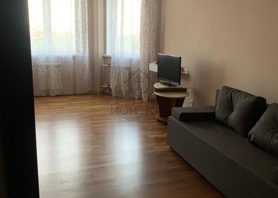 Сдаётся 1-комнатная квартира, 44 м²