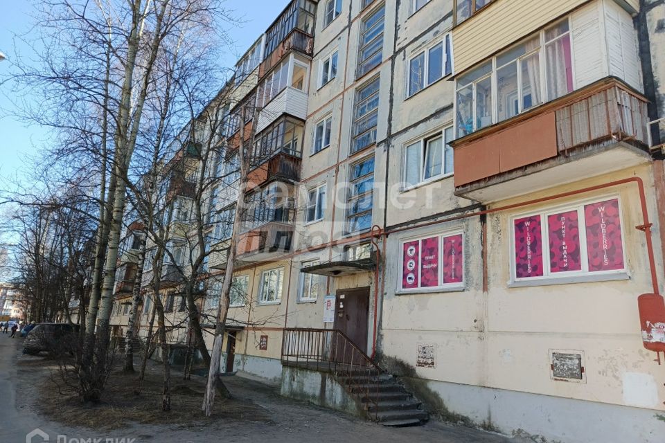 Продаётся комната в 2-комн. квартире, 17 м²