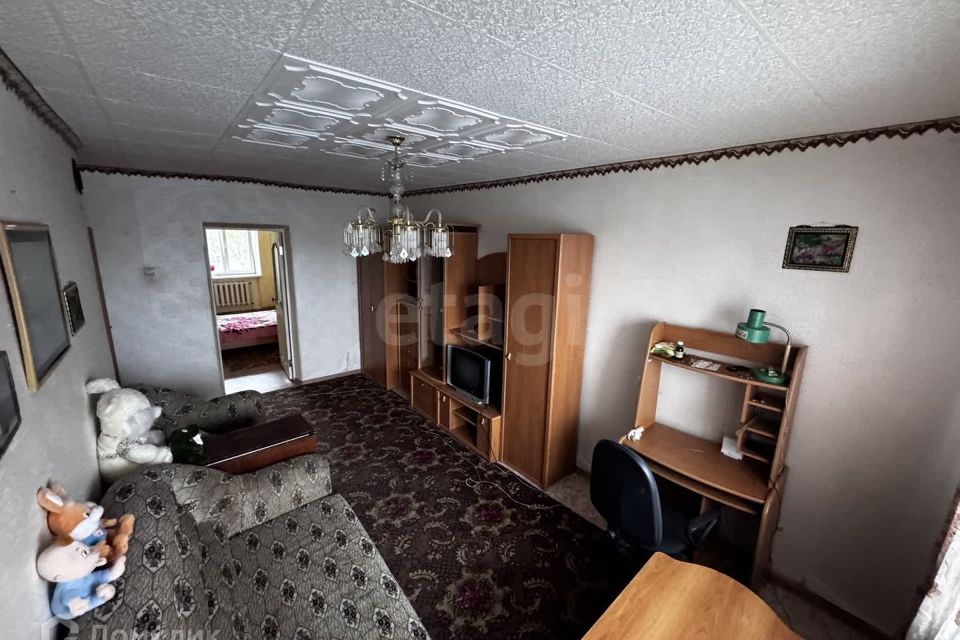 Продаётся 3-комнатная квартира, 58.4 м²
