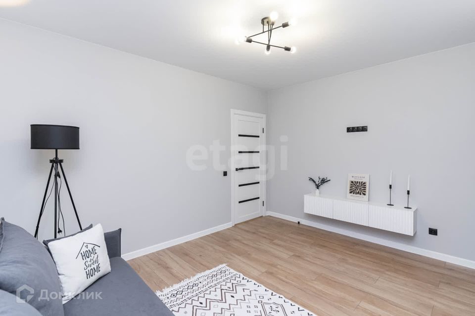 Продаётся 2-комнатная квартира, 58 м²