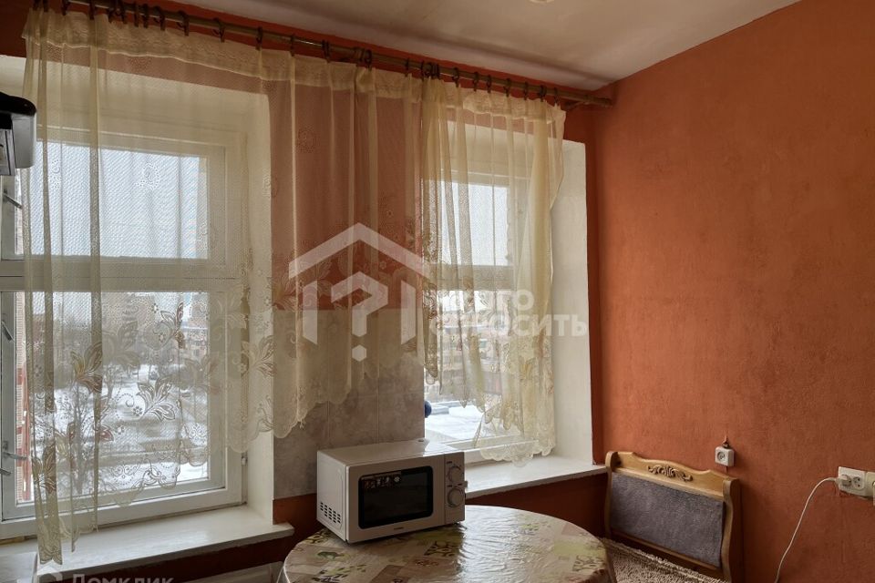 Продаётся 4-комнатная квартира, 91.8 м²