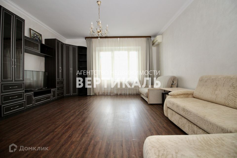 Сдаётся 2-комнатная квартира, 84 м²