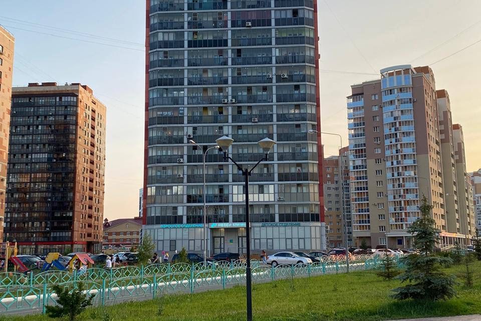 Продаётся 1-комнатная квартира, 41 м²
