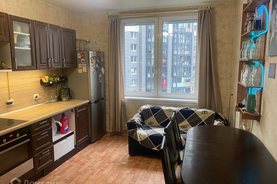 Продаётся 2-комнатная квартира, 63.3 м²