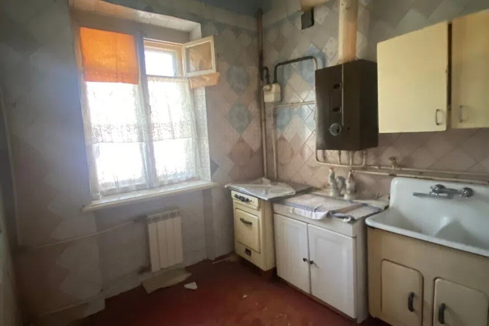 Продаётся 3-комнатная квартира, 57 м²