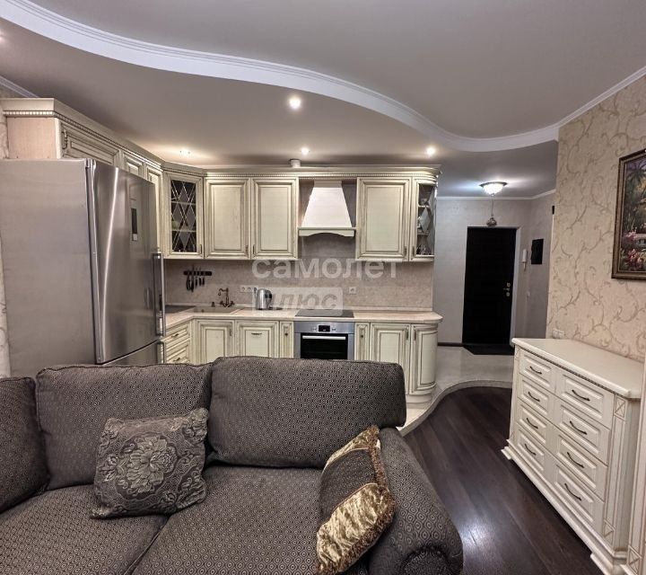 Продаётся 2-комнатная квартира, 51.7 м²