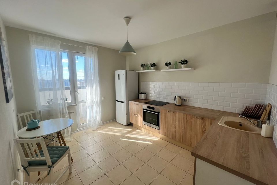 Сдаётся 2-комнатная квартира, 56.2 м²