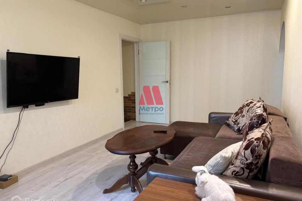 Сдаётся 2-комнатная квартира, 57.7 м²