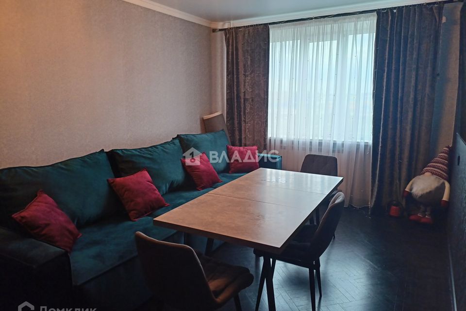 Продаётся 3-комнатная квартира, 65.8 м²