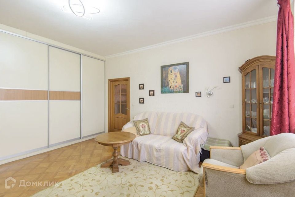 Продаётся 3-комнатная квартира, 68 м²