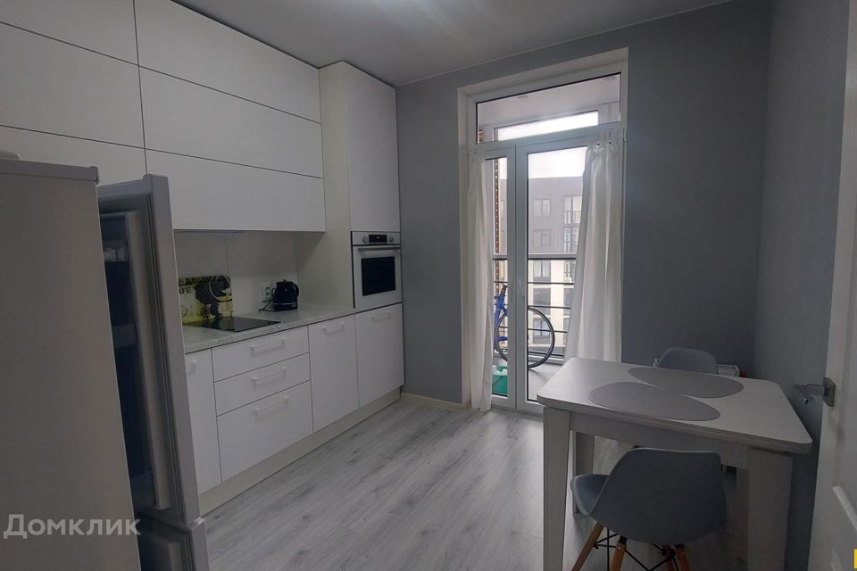 Продаётся 1-комнатная квартира, 38.4 м²