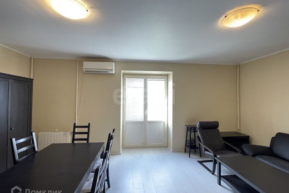 Сдаётся 3-комнатная квартира, 96.1 м²