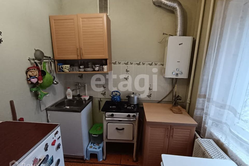 Продаётся 3-комнатная квартира, 56 м²