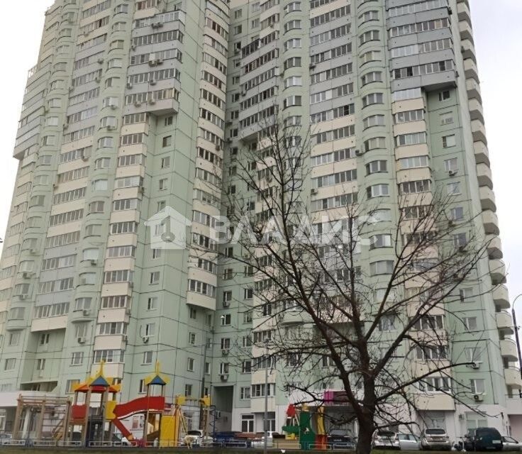 Продаётся 1-комнатная квартира, 41.7 м²