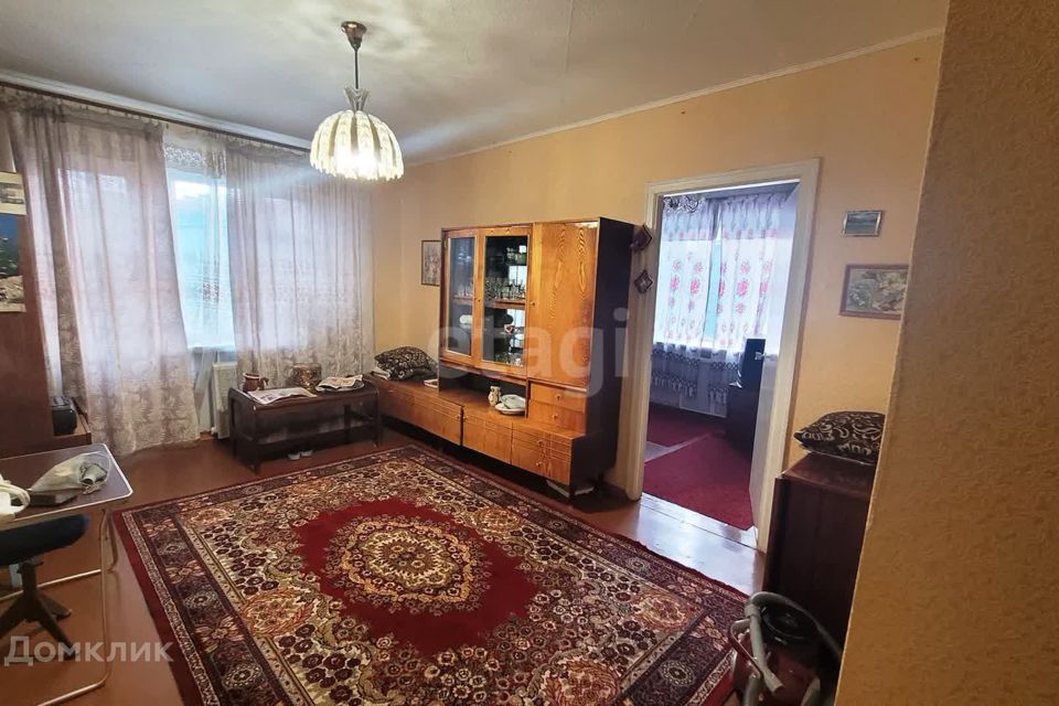 Продаётся 3-комнатная квартира, 50.9 м²