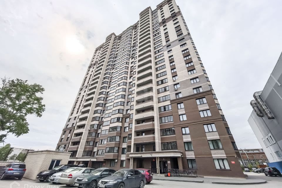 Продаётся 2-комнатная квартира, 63.3 м²
