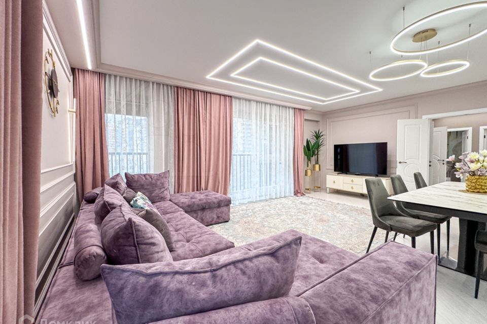 Сдаётся 3-комнатная квартира, 108 м²