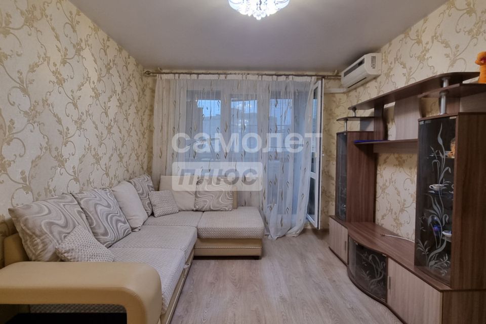 Сдаётся 2-комнатная квартира, 43 м²