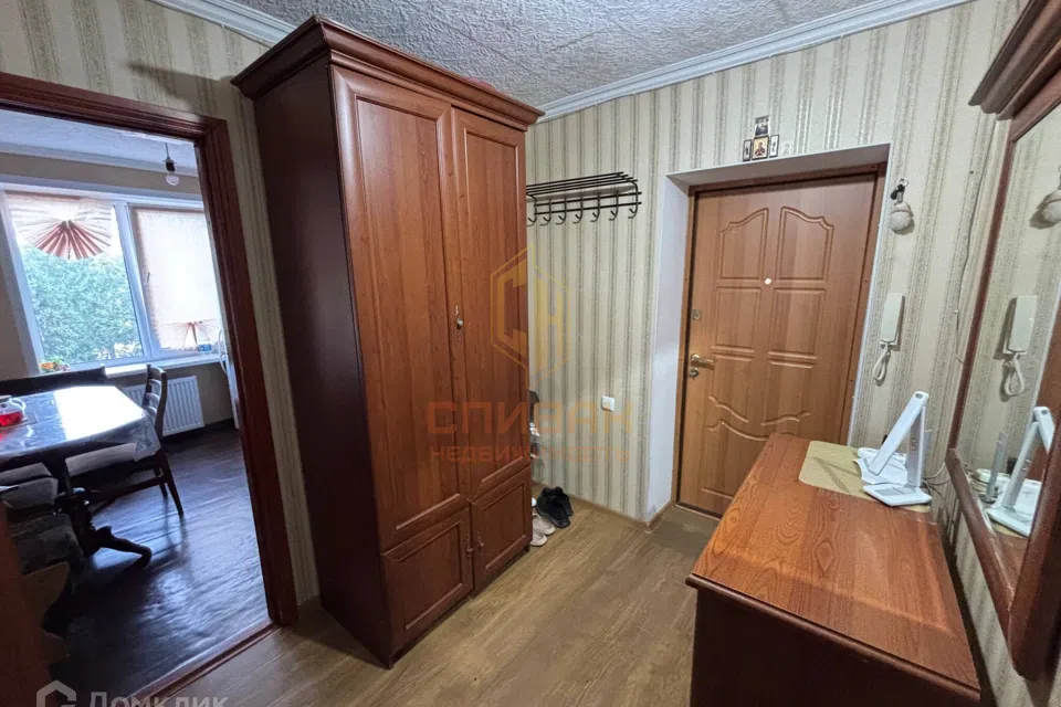 Продаётся 3-комнатная квартира, 61.2 м²