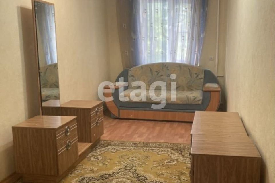 Продаётся 3-комнатная квартира, 57.9 м²