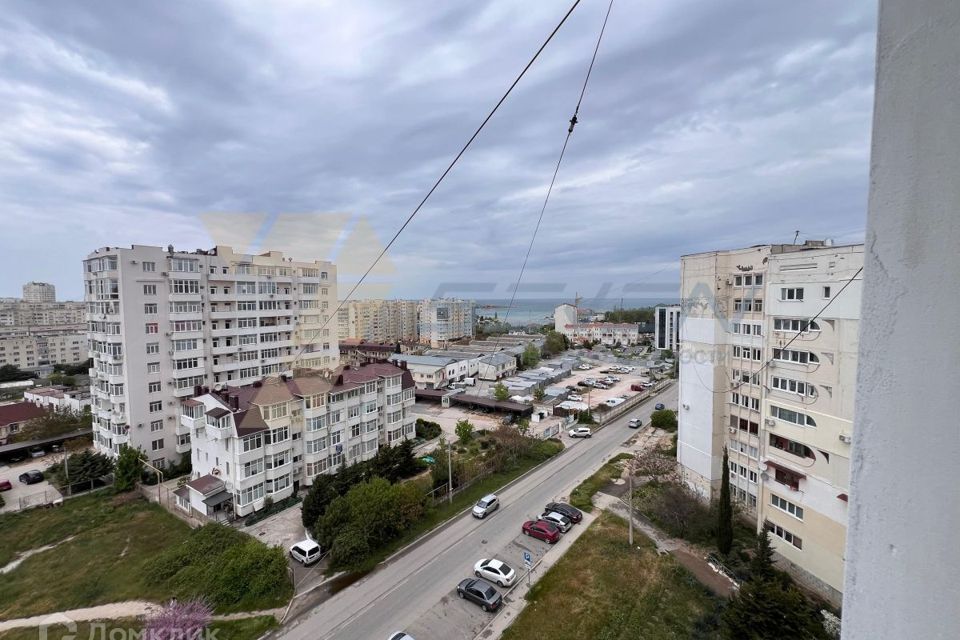 Продаётся 1-комнатная квартира, 46.7 м²