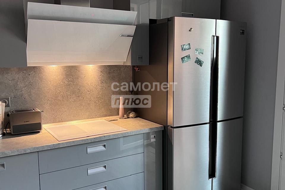 Продаётся 1-комнатная квартира, 48 м²