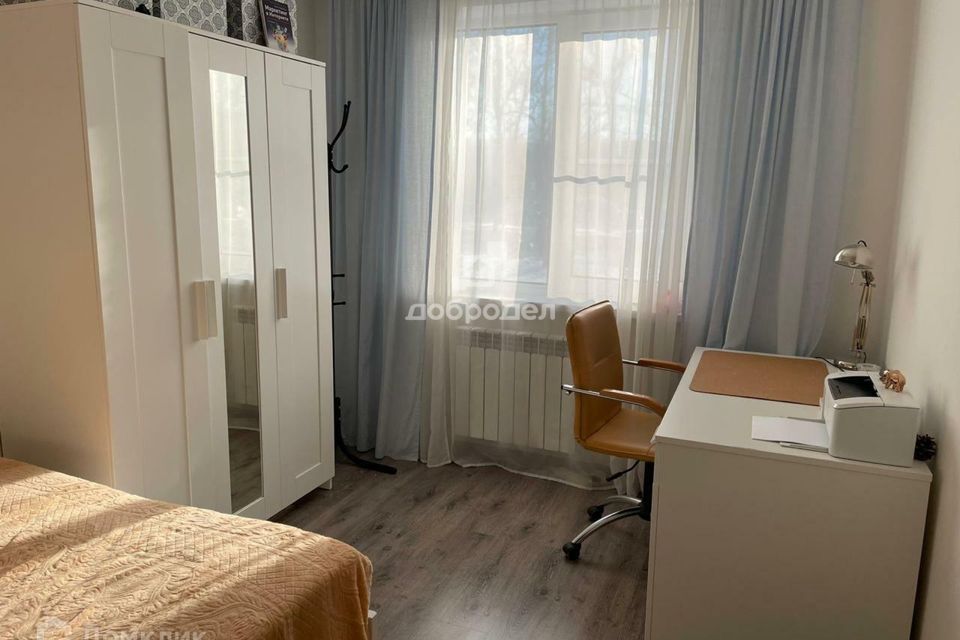 Продаётся комната в 5-комн. квартире, 11.5 м²