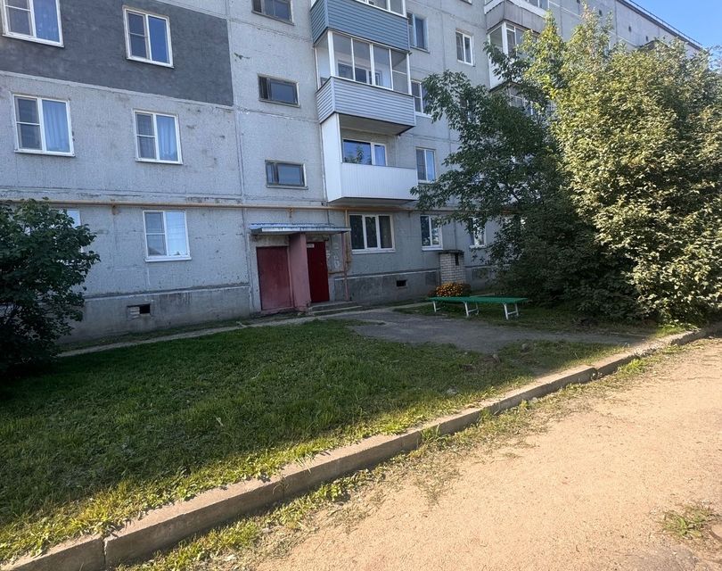 Продаётся 2-комнатная квартира, 48.3 м²
